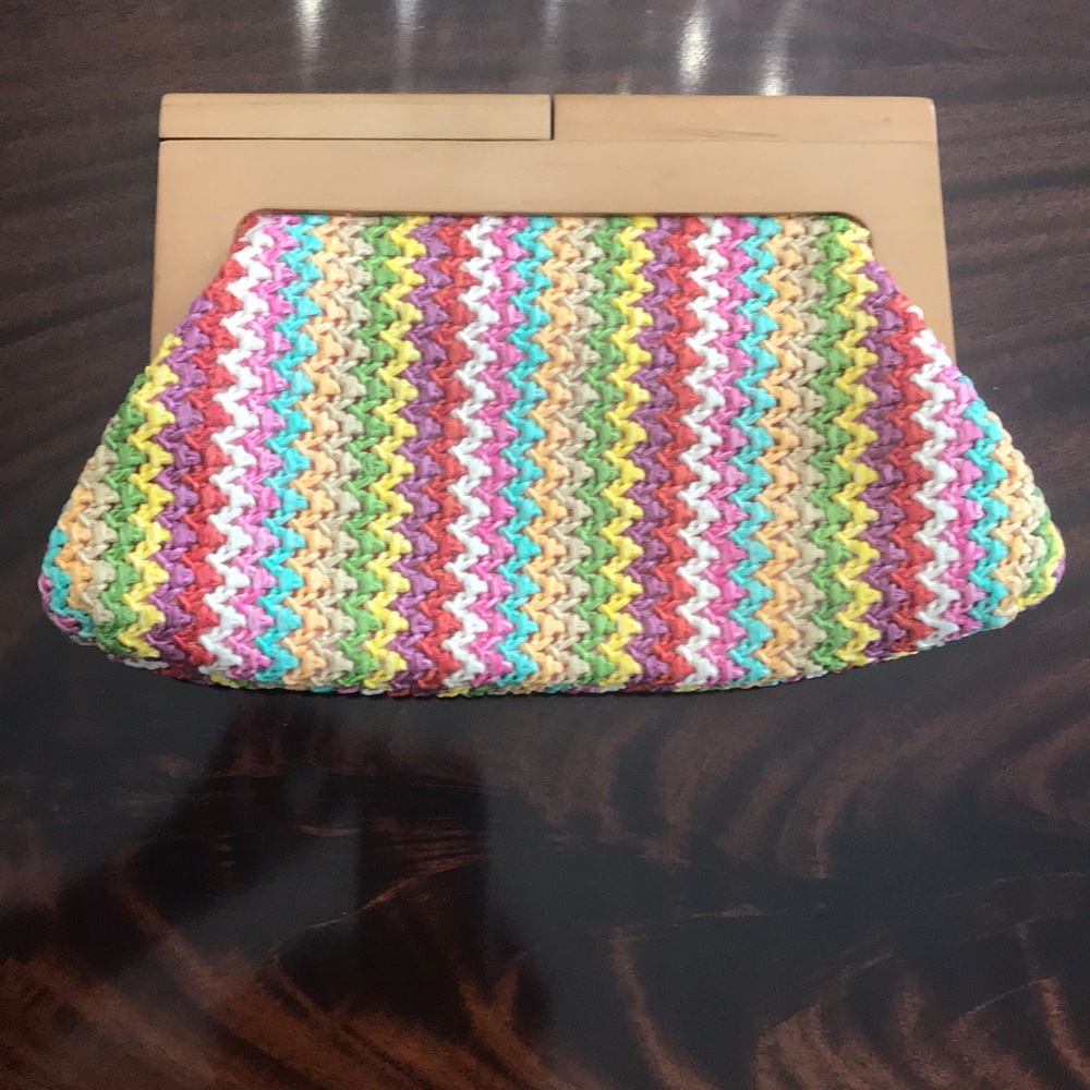 Large Multicolored Raffia Clutch - Picture 3 of 3